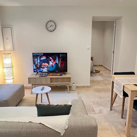 Charming House 2Br, 100M To Rer B Laplace Station Аркёй Экстерьер фото