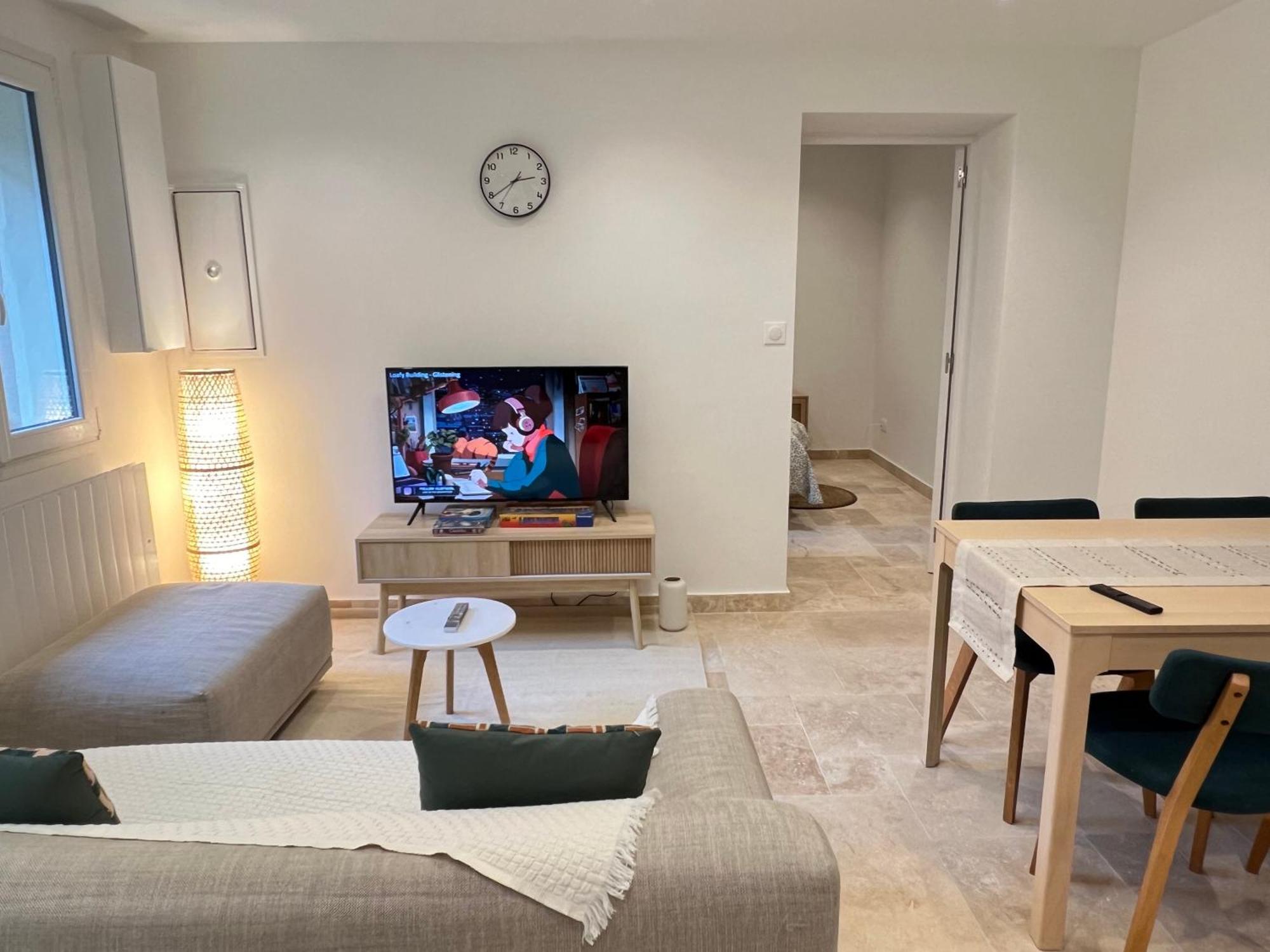 Charming House 2Br, 100M To Rer B Laplace Station Аркёй Экстерьер фото